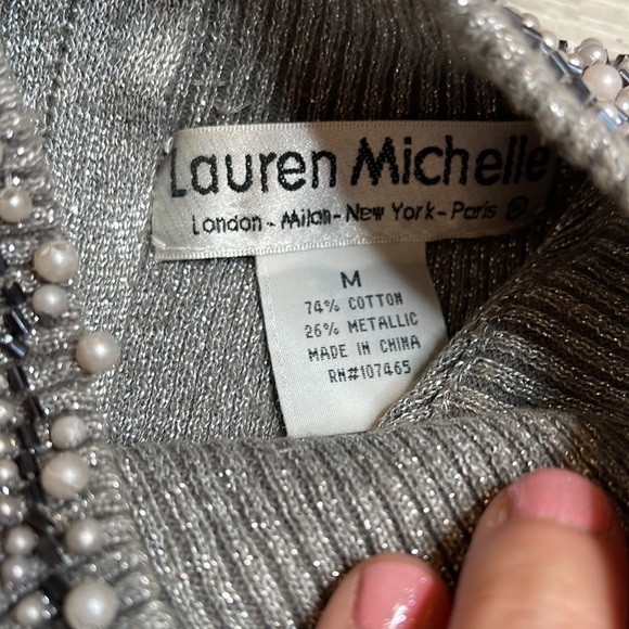 Grace Elements Silver Sparkle Silk Knit Blouse Beaded Trim Size Medium - Picture 4 of 6